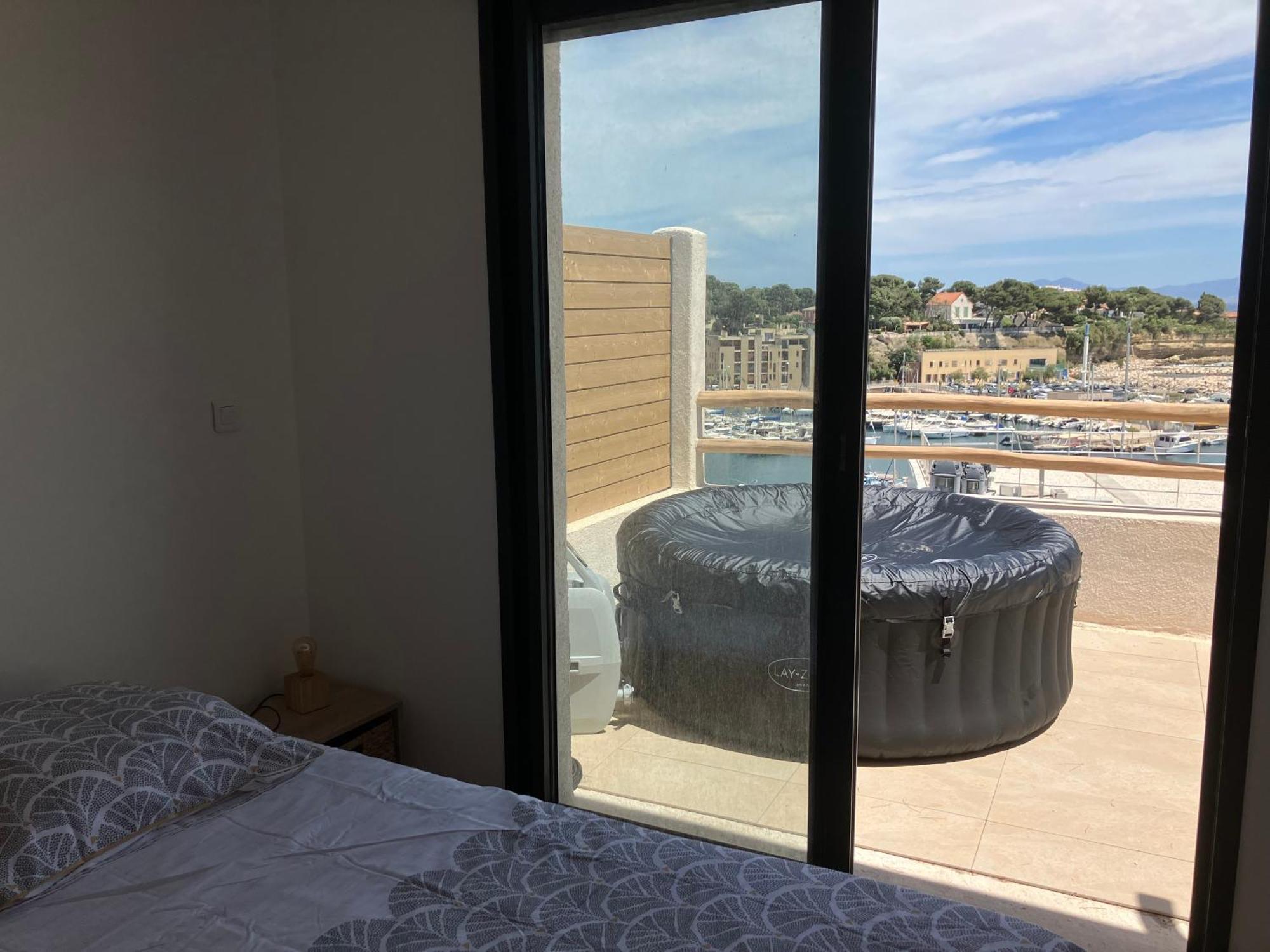 T2 Vue Sur Le Port Jacuzzi Terrasse Et Parking Apartamento Carry-le-Rouet Exterior foto