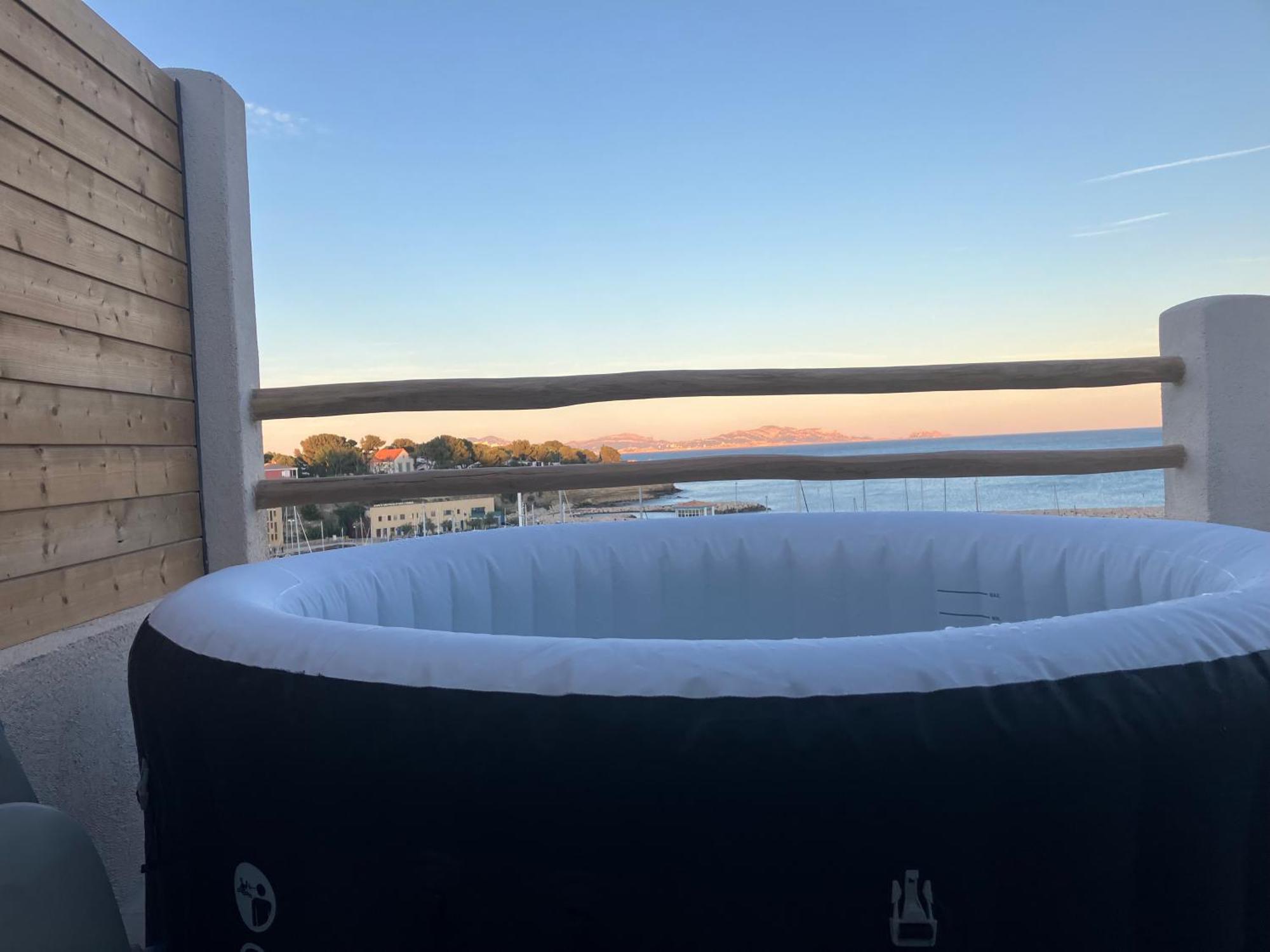 T2 Vue Sur Le Port Jacuzzi Terrasse Et Parking Apartamento Carry-le-Rouet Exterior foto